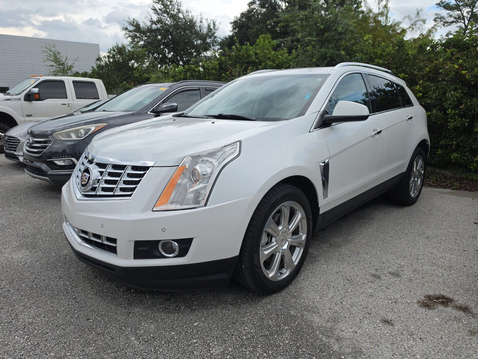 Used 2015 Cadillac SRX Premium FWD image 5