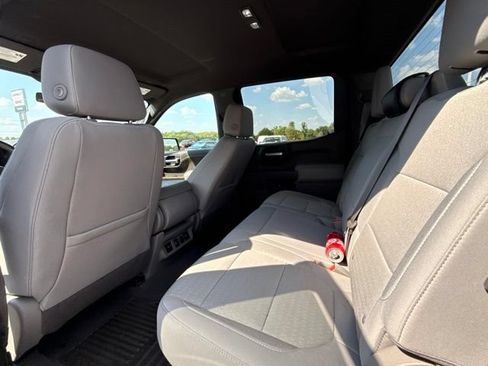 Used 2021 Chevrolet Silverado 1500 LT RWD image 10