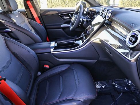 New 2025 Mercedes-Benz GLC 43 AMG 4MATIC image 22