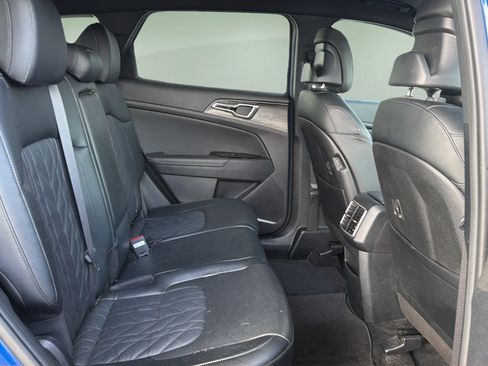 Used 2023 Kia Sportage X-Line AWD/4WD image 13
