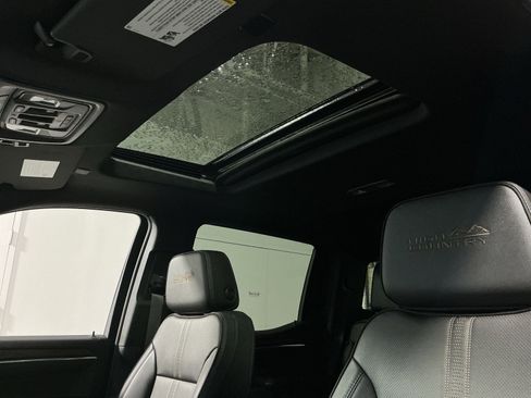 Used 2023 Chevrolet Silverado 1500 High Country w/ High Country Premium Package image 31