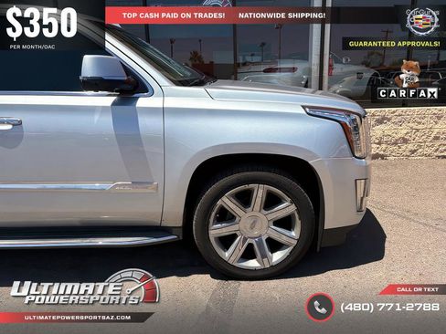 Used 2015 Cadillac Escalade Luxury image 7