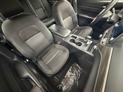 Certified 2025 Nissan Altima 2.5 SV FWD image 23