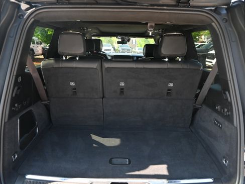 Used 2024 Jeep Grand Wagoneer Series II w/ Quick Order Packagew 28T AWD/4WD image 34