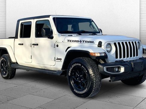 Used 2023 Jeep Gladiator Sport image 1