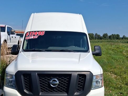Used 2015 Nissan NV 2500 S w/ Power Package RWD image 2