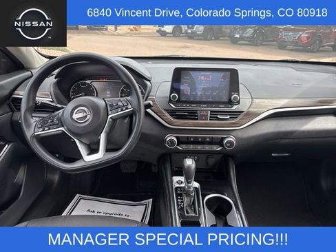 Used 2023 Nissan Altima 2.5 SV FWD image 27