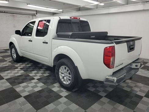 Certified 2020 Nissan Frontier SV image 4