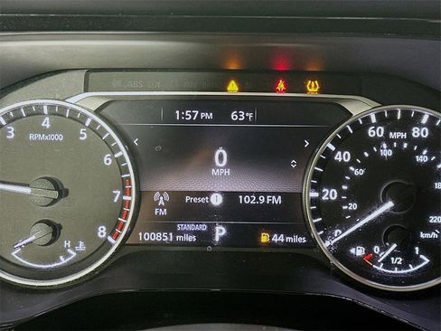 Used 2022 Nissan Pathfinder SV w/ SV Premium Package image 15