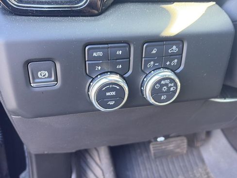 Used 2024 GMC Sierra 1500 AT4X w/ AT4X AEV Edition image 16