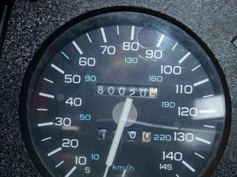 Used 1987 Chevrolet Camaro Z28 RWD image 39