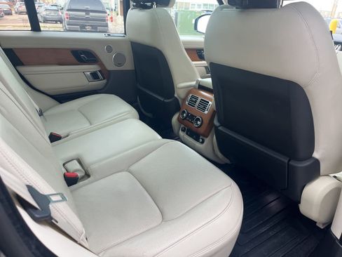 Used 2022 Land Rover Range Rover Westminster Edition image 18