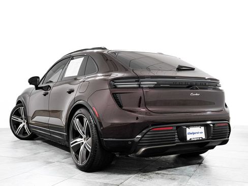 Used 2024 Porsche Macan Turbo Electric AWD/4WD image 5