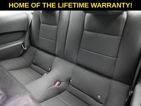 Used 2012 Ford Mustang Coupe RWD image 34