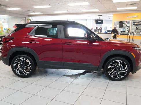 Used 2024 Chevrolet TrailBlazer RS w/ Driver Confidence Package FWD image 12