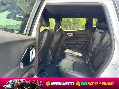 Used 2026 Jeep Compass Trailhawk AWD/4WD image 21
