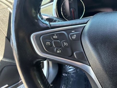 Used 2020 Chevrolet Malibu Premier FWD image 30