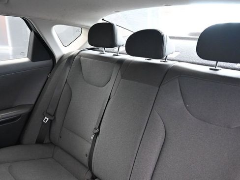 Used 2025 Kia K4 LXS FWD image 19