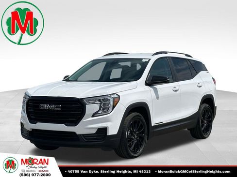 Certified 2024 GMC Terrain SLE w/ Driver Convenience Package AWD/4WD image 1