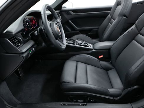 Certified 2025 Porsche 911 Carrera RWD image 22