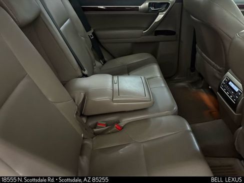 Used 2017 Lexus GX 460 Premium w/ Premium Package AWD/4WD image 16