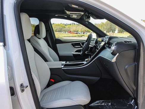 New 2026 Mercedes-Benz GLC 300 4MATIC image 17