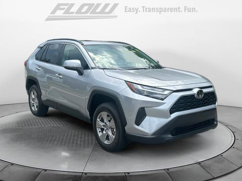 Used 2025 Toyota RAV4 XLE w/ Convenience Package AWD/4WD image 1