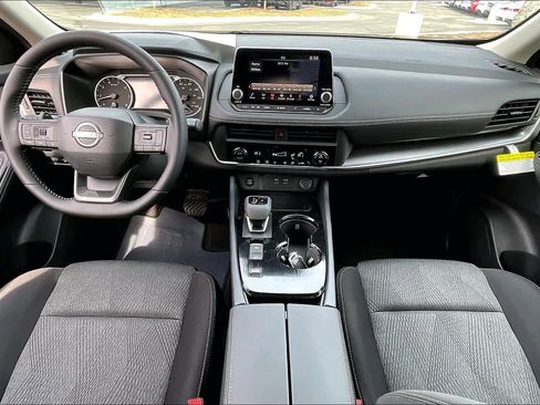 New 2026 Nissan Rogue SV image 5