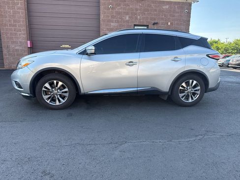 Used 2017 Nissan Murano SV AWD/4WD image 1