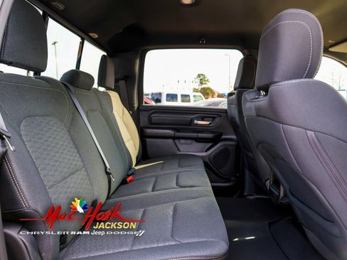 New 2026 RAM 1500 Express image 8