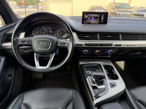 Used 2019 Audi Q7 2.0T Premium w/ Convenience Package AWD/4WD image 14