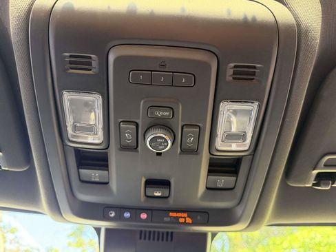 Used 2023 Chevrolet Tahoe RST w/ Luxury Package AWD/4WD image 31