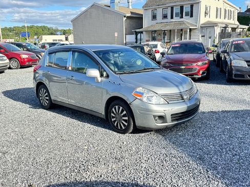 Used 2009 Nissan Versa 1.8 S w/ PWR Pkg FWD image 3