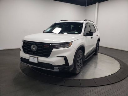 Certified 2023 Honda Pilot TrailSport