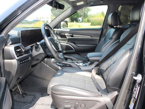 Used 2023 Kia Telluride SX Prestige X-Pro AWD/4WD image 12