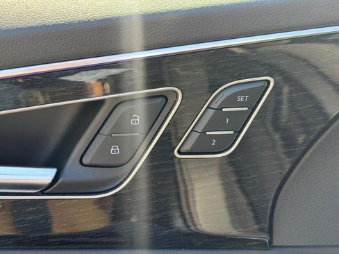 Used 2025 Audi Q7 3.0T Premium Plus w/ Premium Plus Package image 17