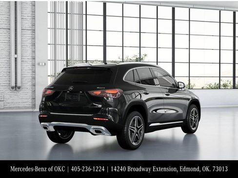 New 2026 Mercedes-Benz GLA 250 4MATIC image 22