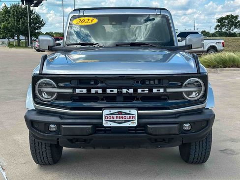 Used 2023 Ford Bronco Outer Banks AWD/4WD image 8