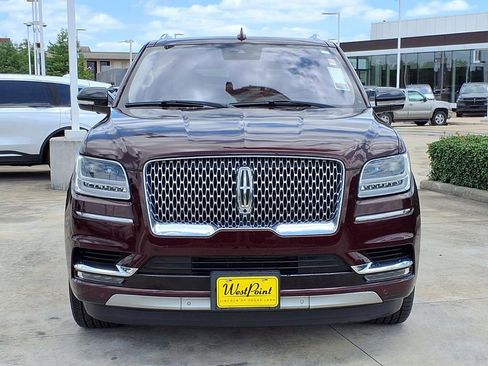 Used 2019 Lincoln Navigator Reserve AWD/4WD image 6