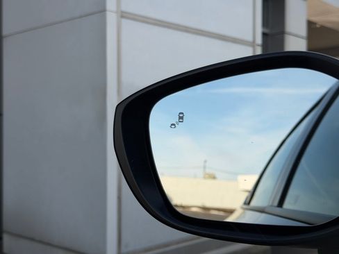 Used 2025 Honda Civic Sport image 23