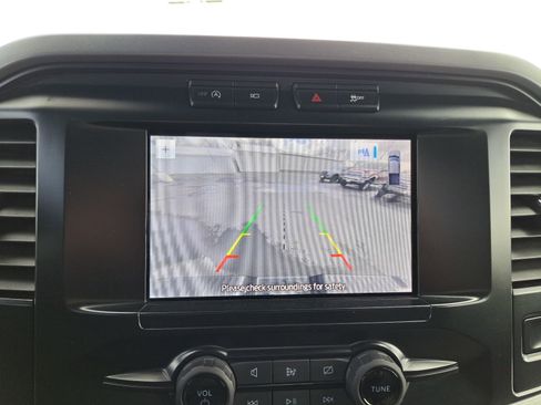 Used 2023 Ford F150 XLT image 38