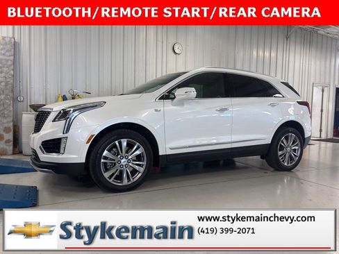 Used 2024 Cadillac XT5 Premium Luxury image 3