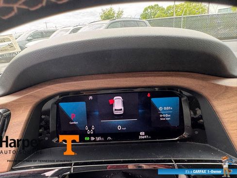 Used 2024 Volkswagen Atlas SE w/ Black Wheel Package image 14