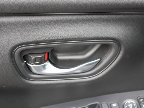 New 2026 Honda HR-V Sport image 17