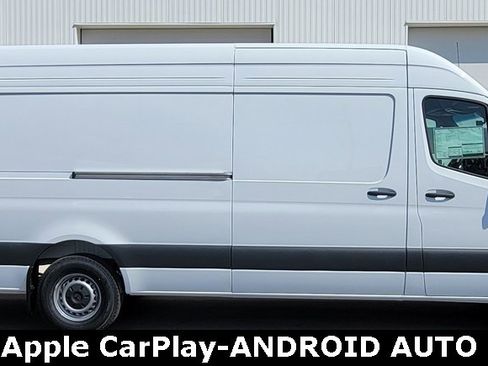 New 2025 Mercedes-Benz Sprinter 2500 image 1