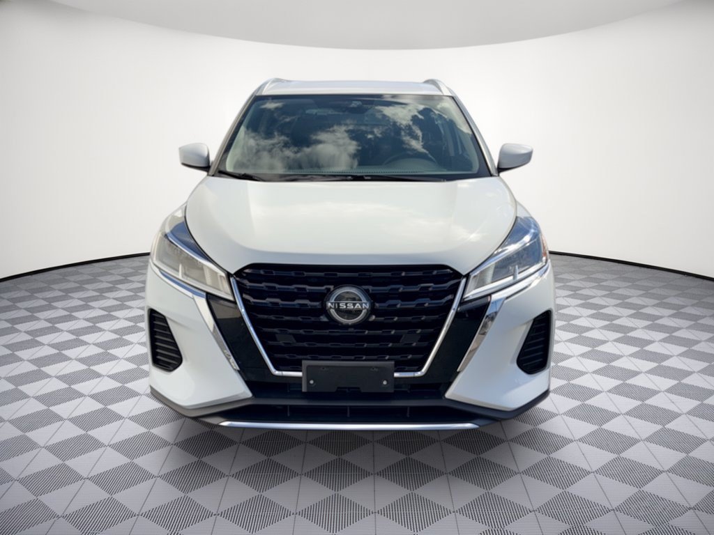 Used 2023 Nissan Kicks SV FWD image 6