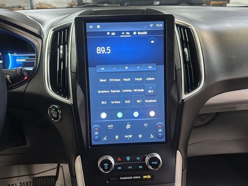 Used 2024 Ford Edge SEL image 20