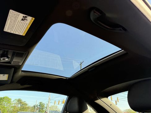 Used 2012 Volkswagen Beetle Turbo image 21