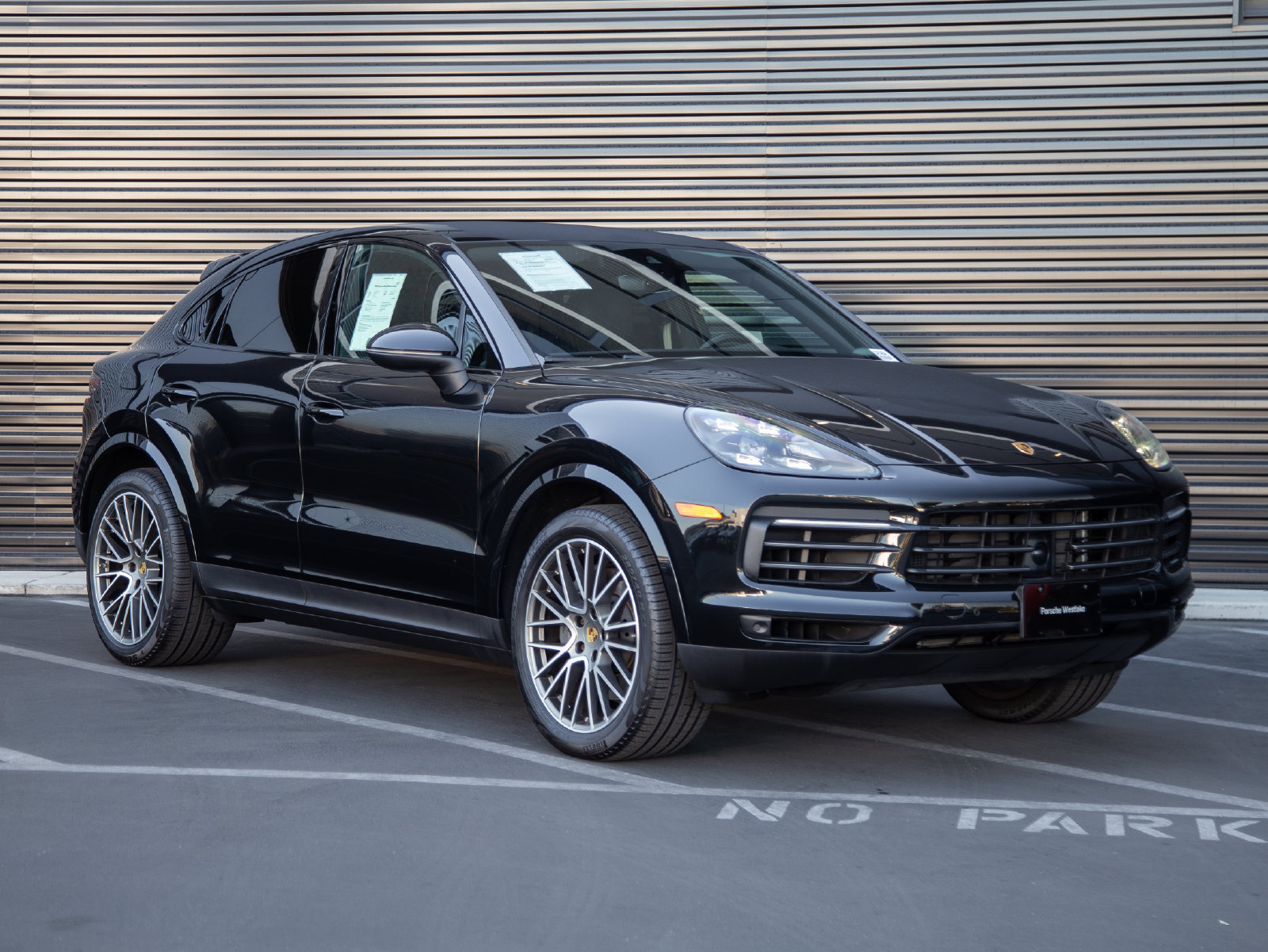 Certified 2023 Porsche Cayenne S AWD/4WD image 9