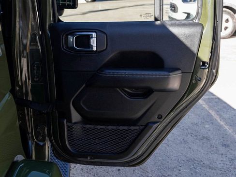 Used 2023 Jeep Wrangler Unlimited Sahara w/ Cold Weather Group image 15